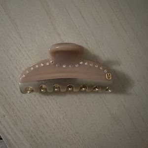Alexandre de Paris hair clip